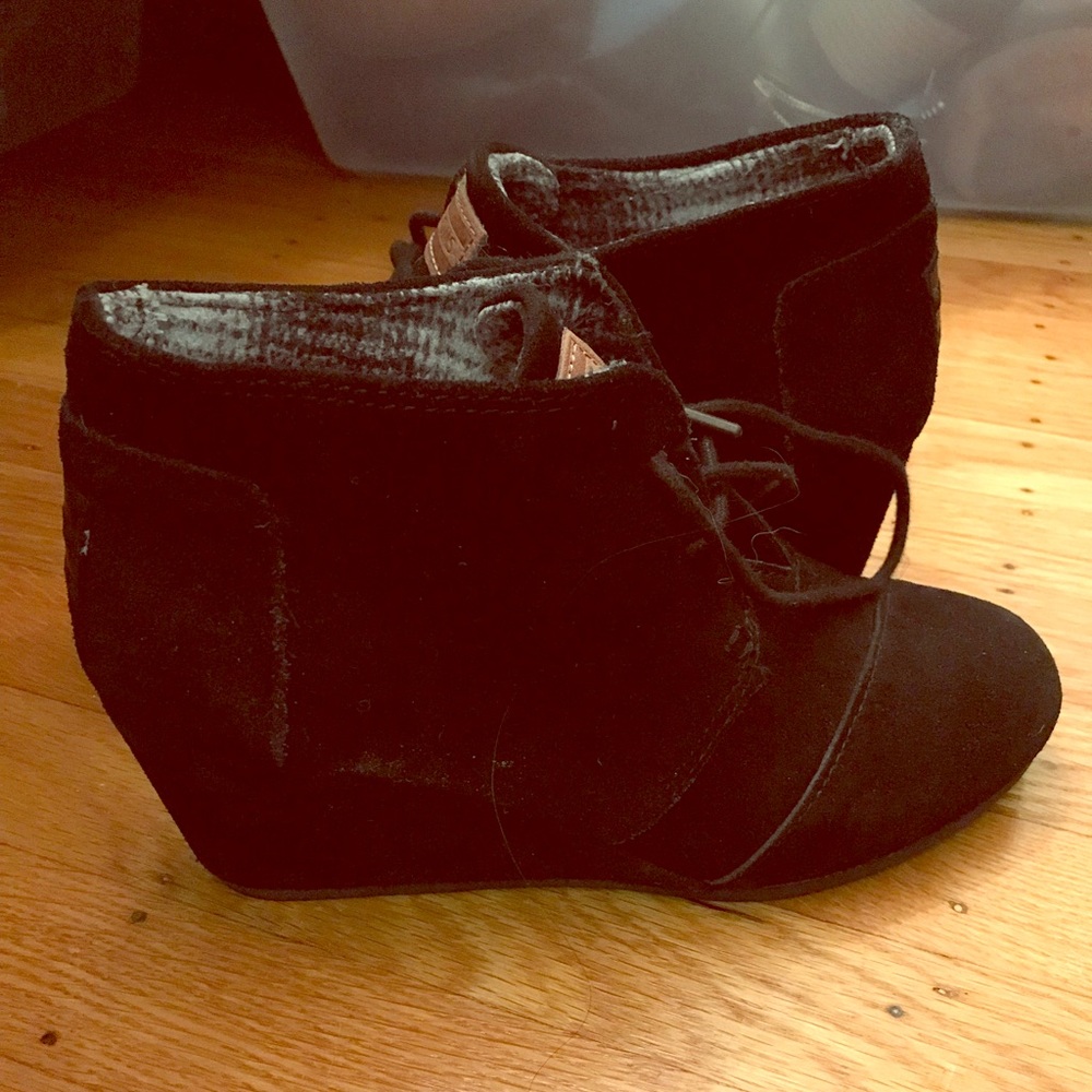 TOMS Black Desert Wedge Bootie
